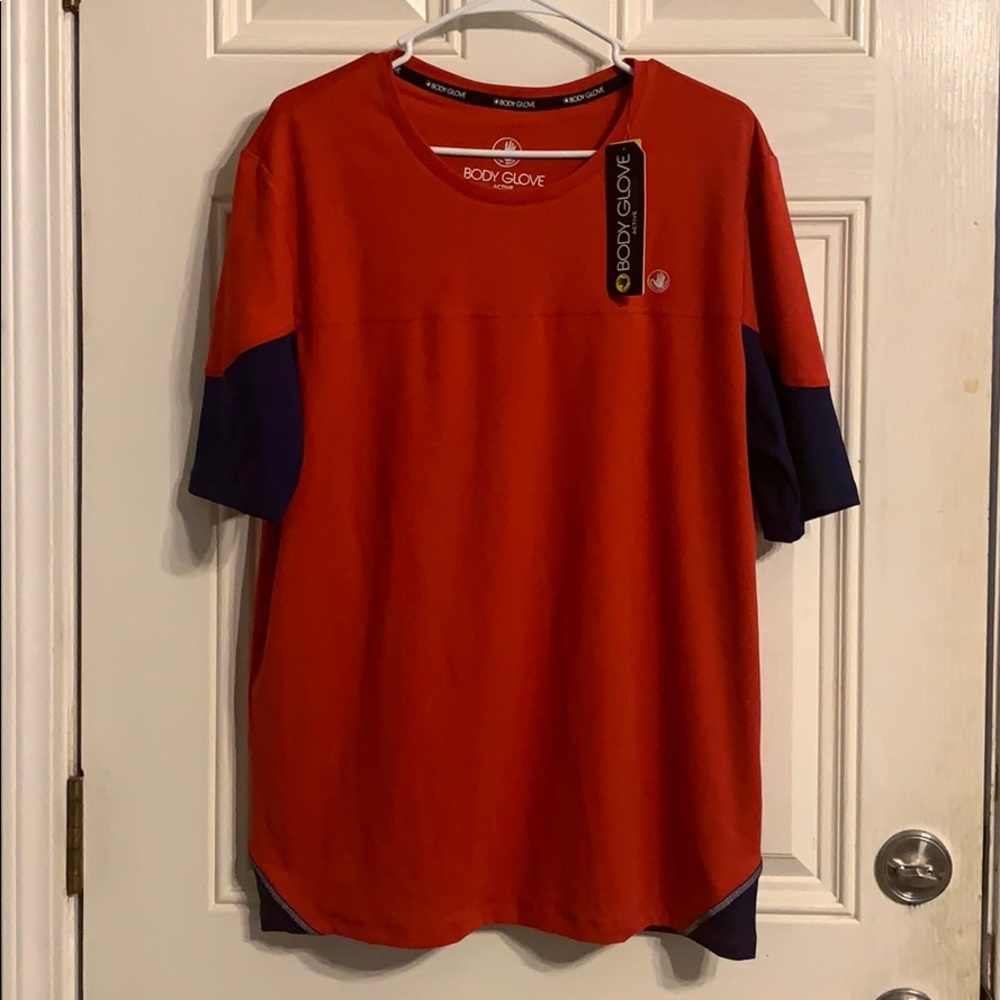 Body Glove moisture wick T-shirt